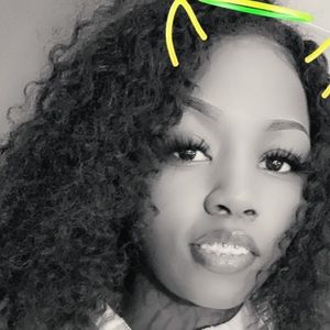 Meet your Posher, Charlee